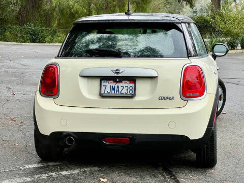 2015 MINI Hardtop 2 Door Cooper
