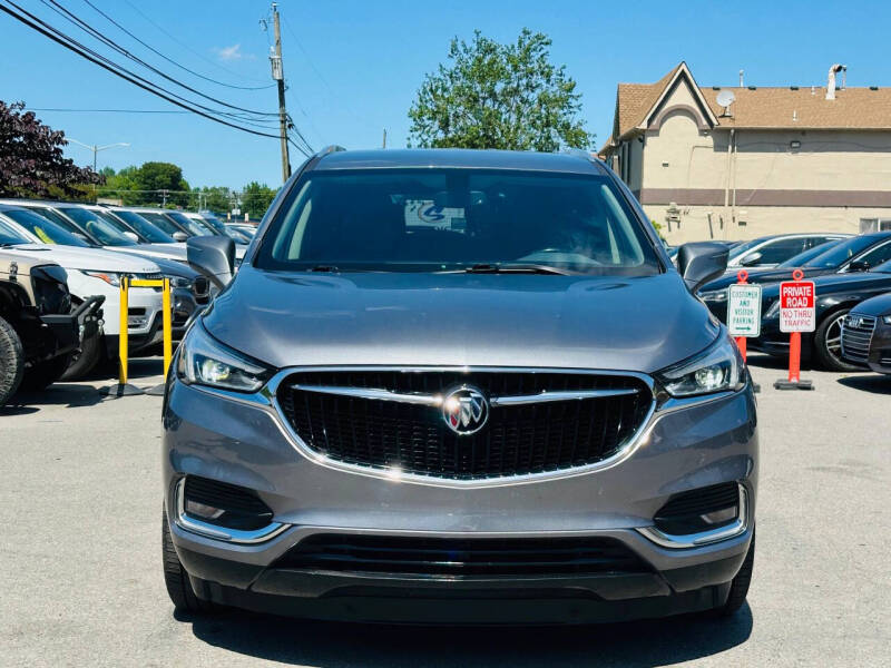 2018 Buick Enclave Essence
