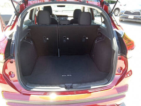 2024 Nissan Kicks SV