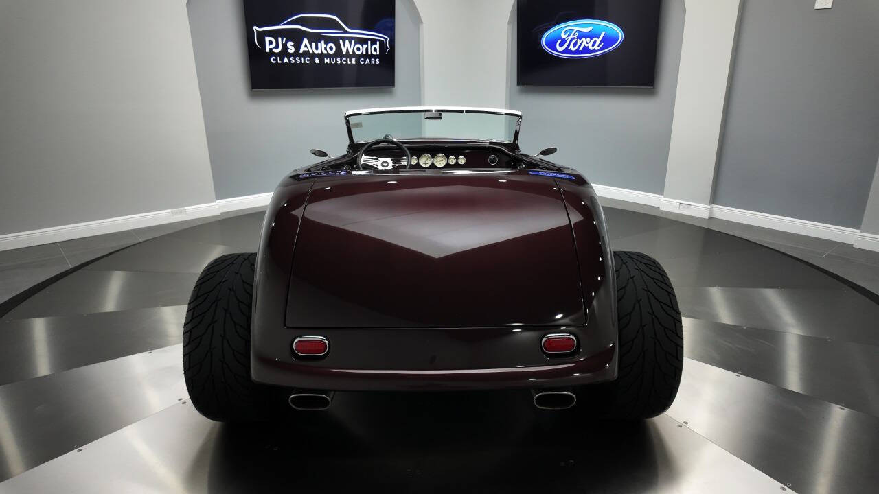 1933 Ford Factory 5 Hot Rod 18