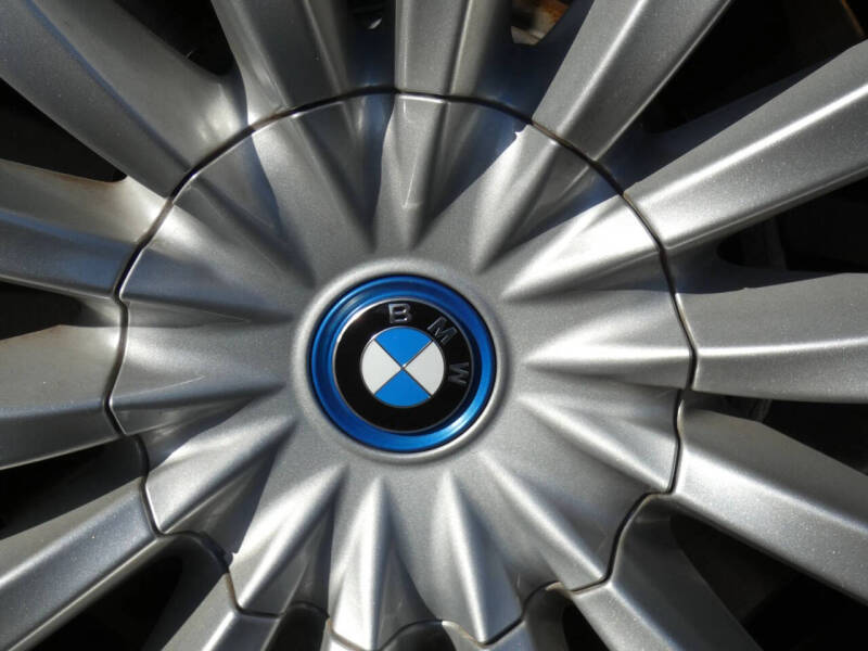 2022 BMW 7 Series 745e xDrive