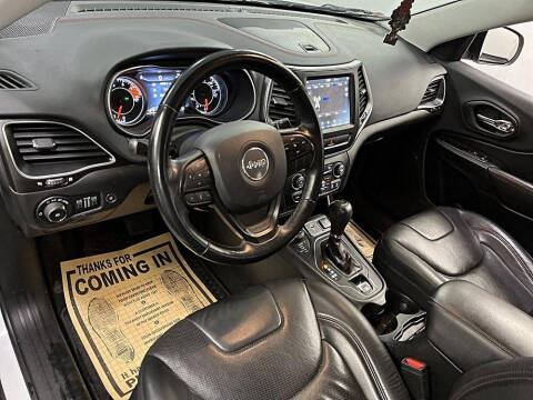 2019 Jeep Cherokee Trailhawk