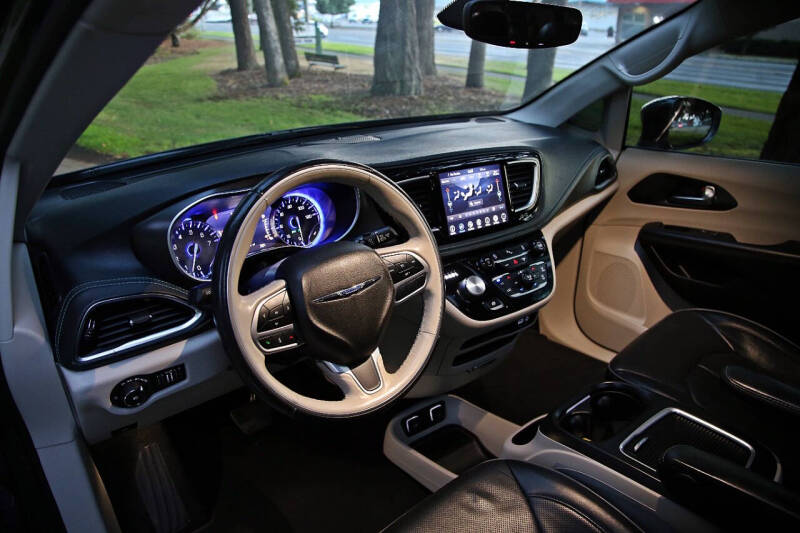 2020 Chrysler Pacifica Limited