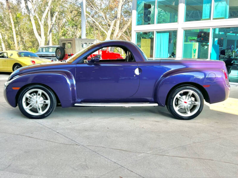 2004 Chevrolet SSR LS
