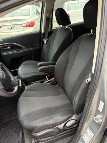 2014 Mazda MAZDA5 Sport