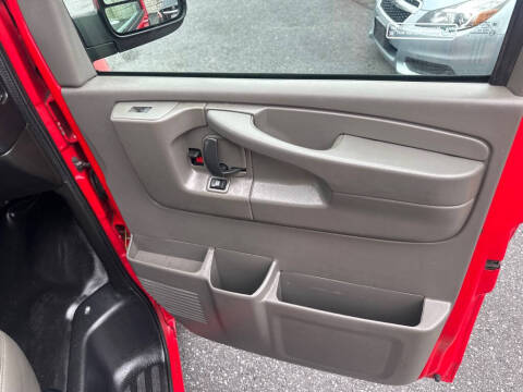 2015 Chevrolet Express 2500