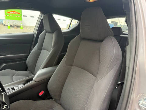 2018 Toyota C-HR XLE Premium