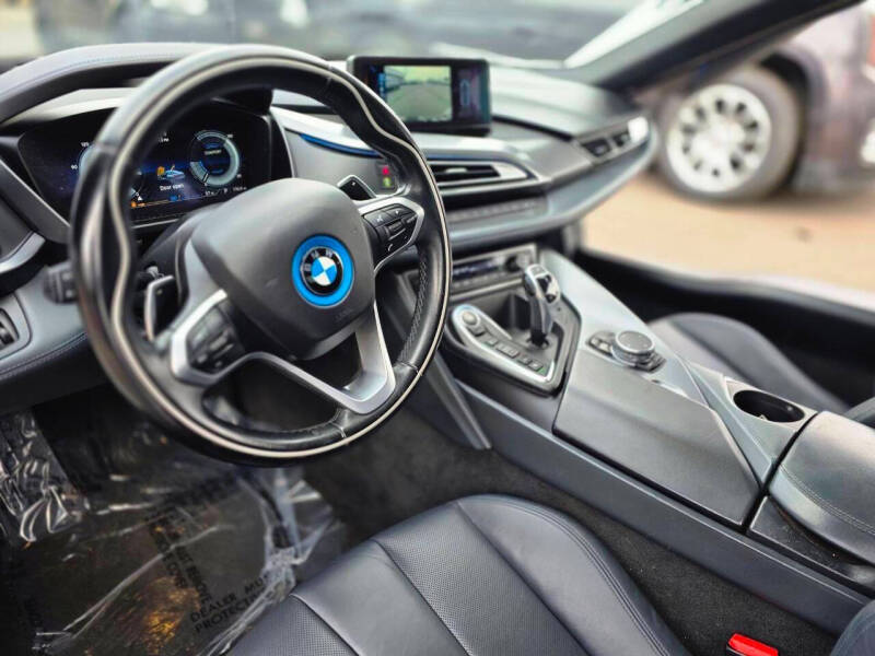 2016 BMW i8