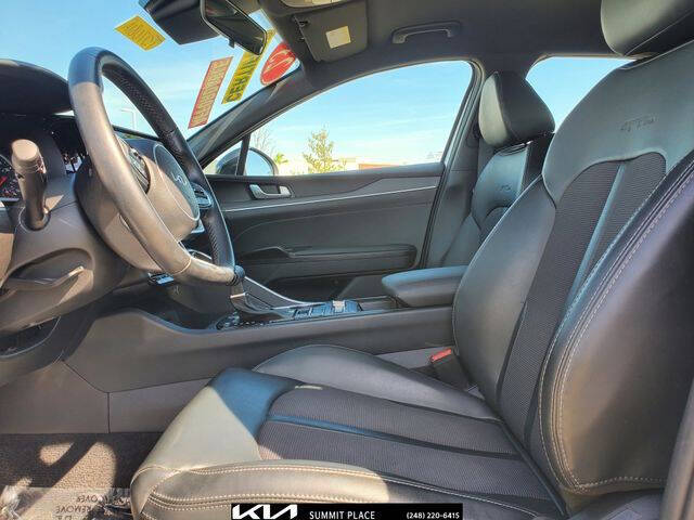 2023 Kia K5