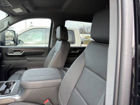 2025 GMC Sierra 2500HD