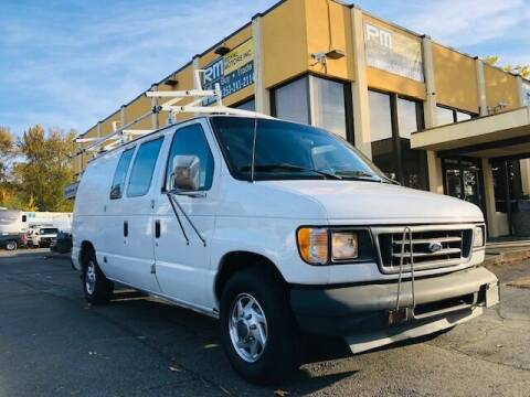 2003 Ford E-Series Cargo for sale at Royal Motors Inc in Kent WA