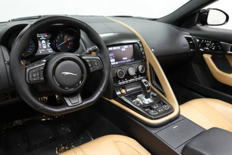 2014 Jaguar F-TYPE V8 S