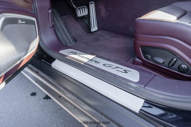 2023 Porsche Panamera GTS