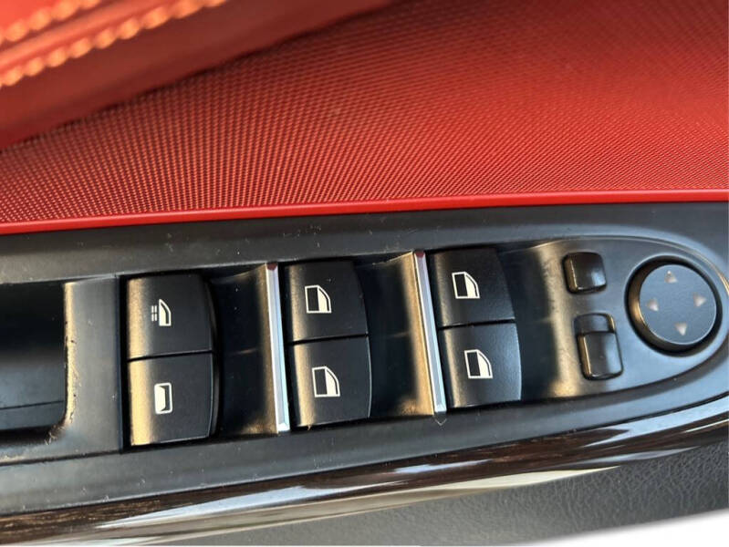 2012 BMW 6 Series 650i