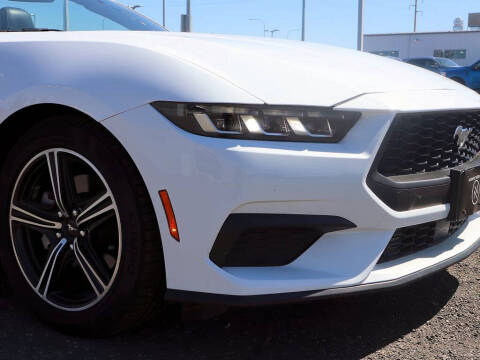 2024 Ford Mustang EcoBoost Premium