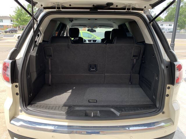 2015 GMC Acadia SLE-2
