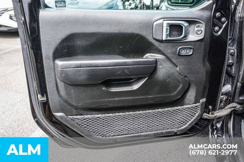 2023 Jeep Gladiator Sport