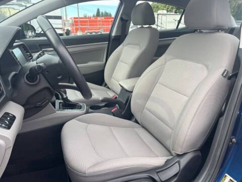 2020 Hyundai Elantra