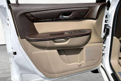 2016 GMC Acadia Denali