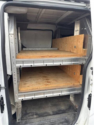 2017 Nissan NV200 SV