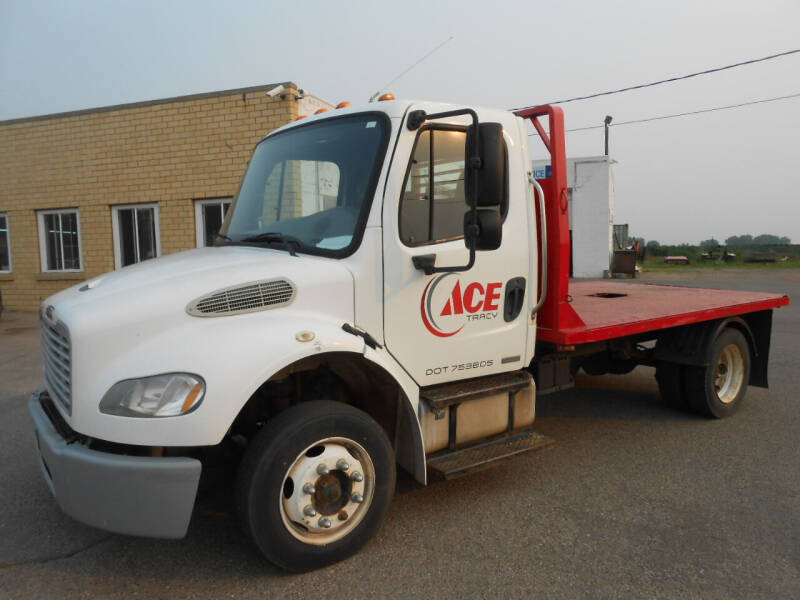 2007 Freightliner M2 106