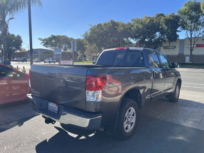 2011 Toyota Tundra Grade