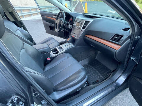 2013 Subaru Outback 2.5i Limited