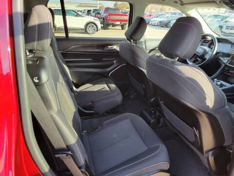 2022 Jeep Grand Cherokee L Laredo