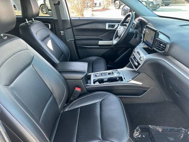 2024 Ford Explorer XLT