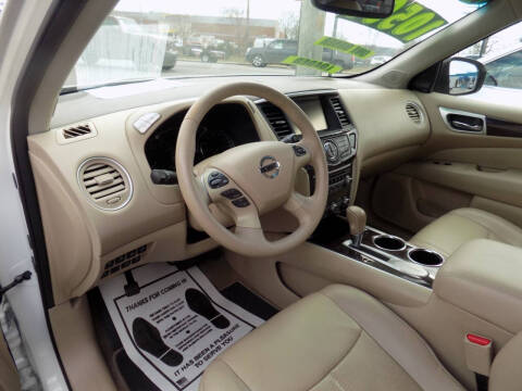 2015 Nissan Pathfinder Platinum