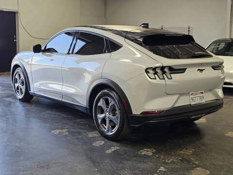 2023 Ford Mustang Mach-E Select