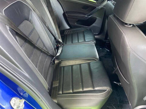 2018 Volkswagen Golf R 4Motion