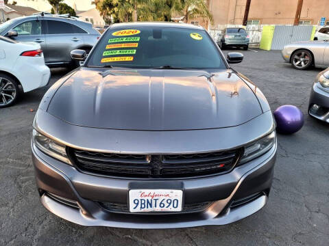 2020 Dodge Charger SXT