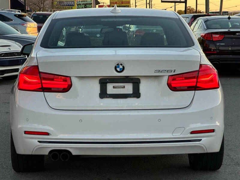 2016 BMW 3 Series 328i