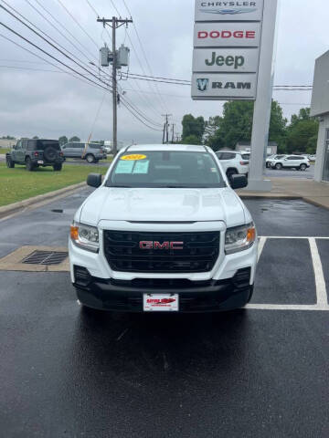 2022 GMC Canyon Elevation Standard