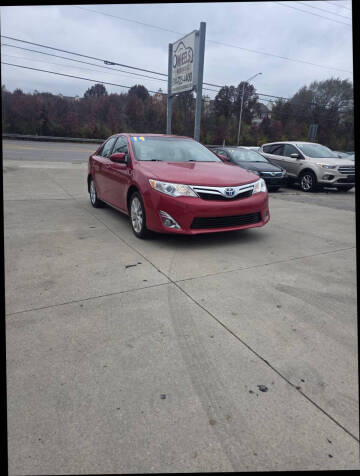 2014 Toyota Camry Hybrid