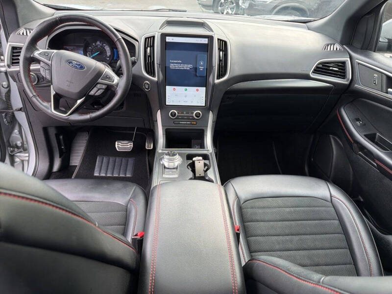2022 Ford Edge ST-Line