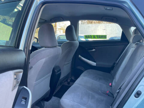 2014 Toyota Prius Two