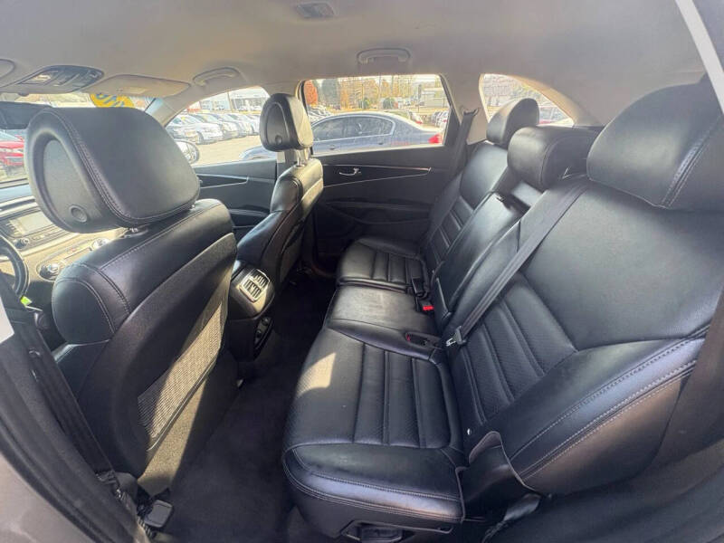 2016 Kia Sorento EX V6