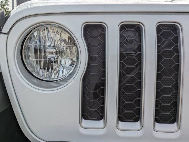 2021 Jeep Gladiator Overland