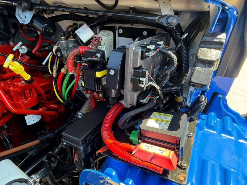 2017 Freightliner M2 106