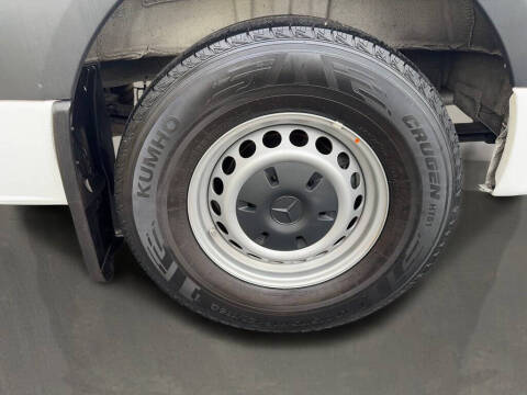 2021 Mercedes-Benz Sprinter 2500