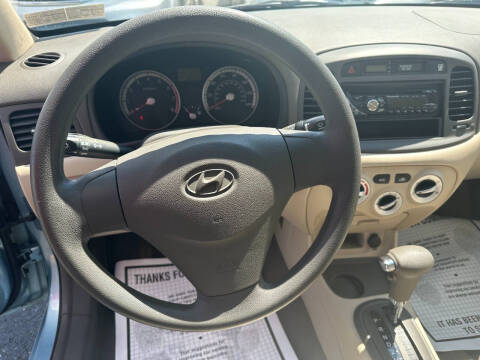 2009 Hyundai Accent GLS