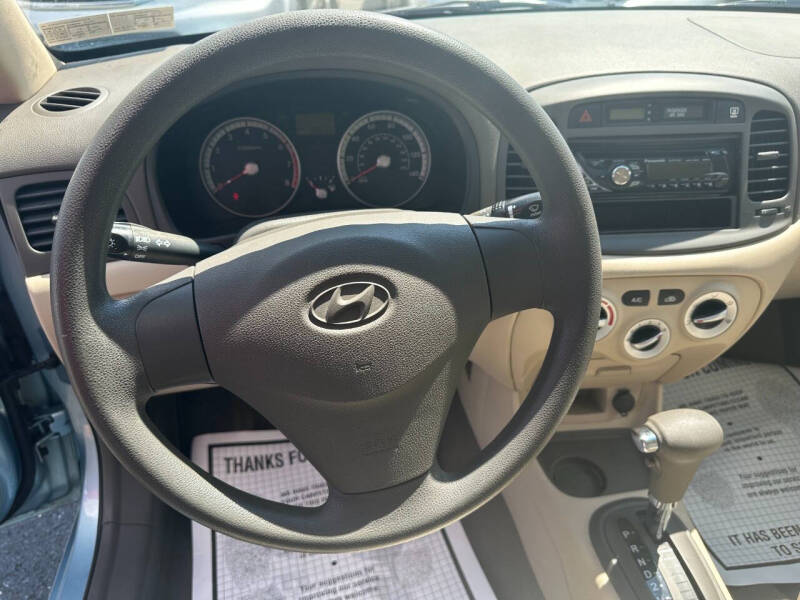 2009 Hyundai Accent GLS