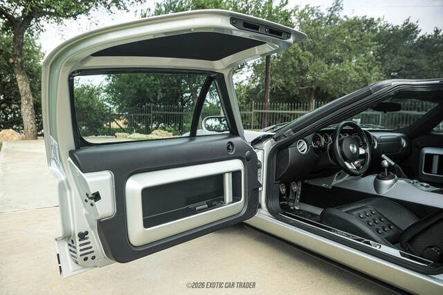 2005 Ford GT