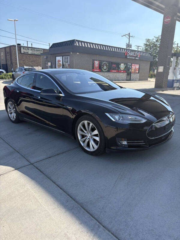 2016 Tesla Model S 90D