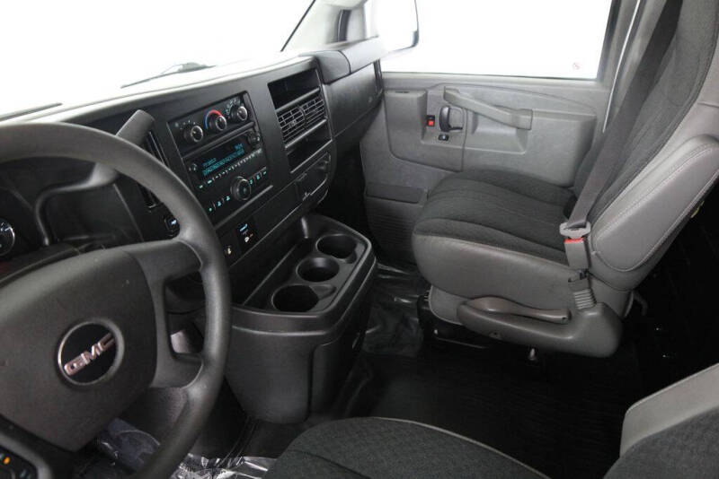 2019 GMC Savana 2500