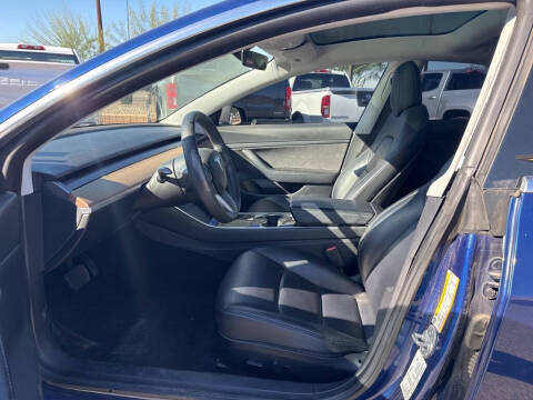 2020 Tesla Model 3 Standard Range Plus