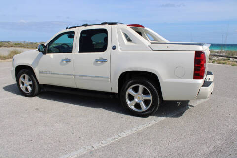 2013 Chevrolet Avalanche LTZ Black Diamond