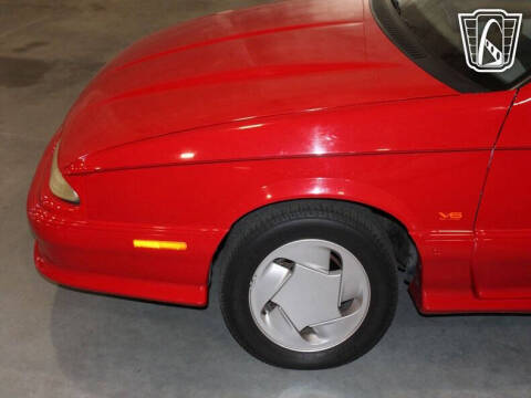 1993 Dodge Daytona ES